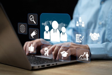 7 strat&eacute;gies efficaces pour am&eacute;liorer votre service relation client